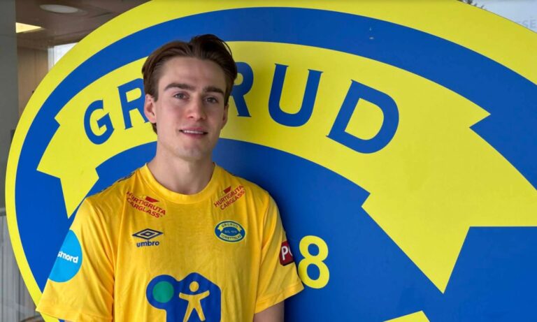 Erik Muhle signerer for Grorud PostNord Agent1 SignatureMoves